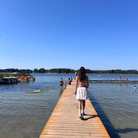 Relaks Lägenhet Ujazdowo Exteriör bild